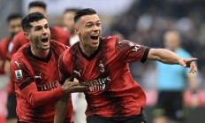 B体育体育投注-AC米兰逆转战胜佛罗伦萨，保持胜率领先优势的简单介绍