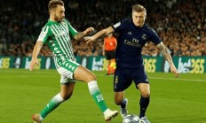 B体育体育网页版入口-皇家贝蒂斯大获全胜，巴伦西亚客场胜出