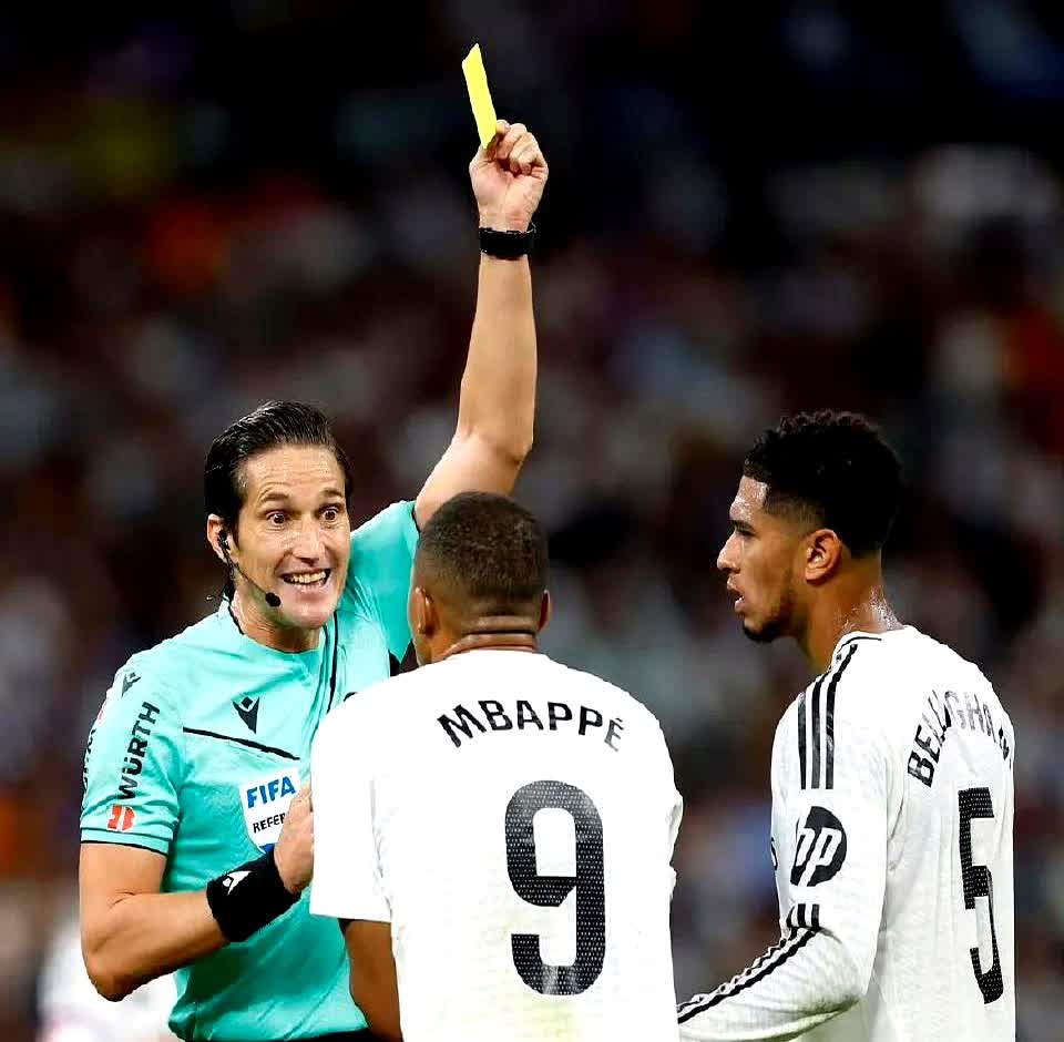 西甲联赛结果不公?球迷质疑裁判的判罚是否存在偏袒 西甲联赛结果不公?球迷质疑裁判的判罚是否存在偏袒