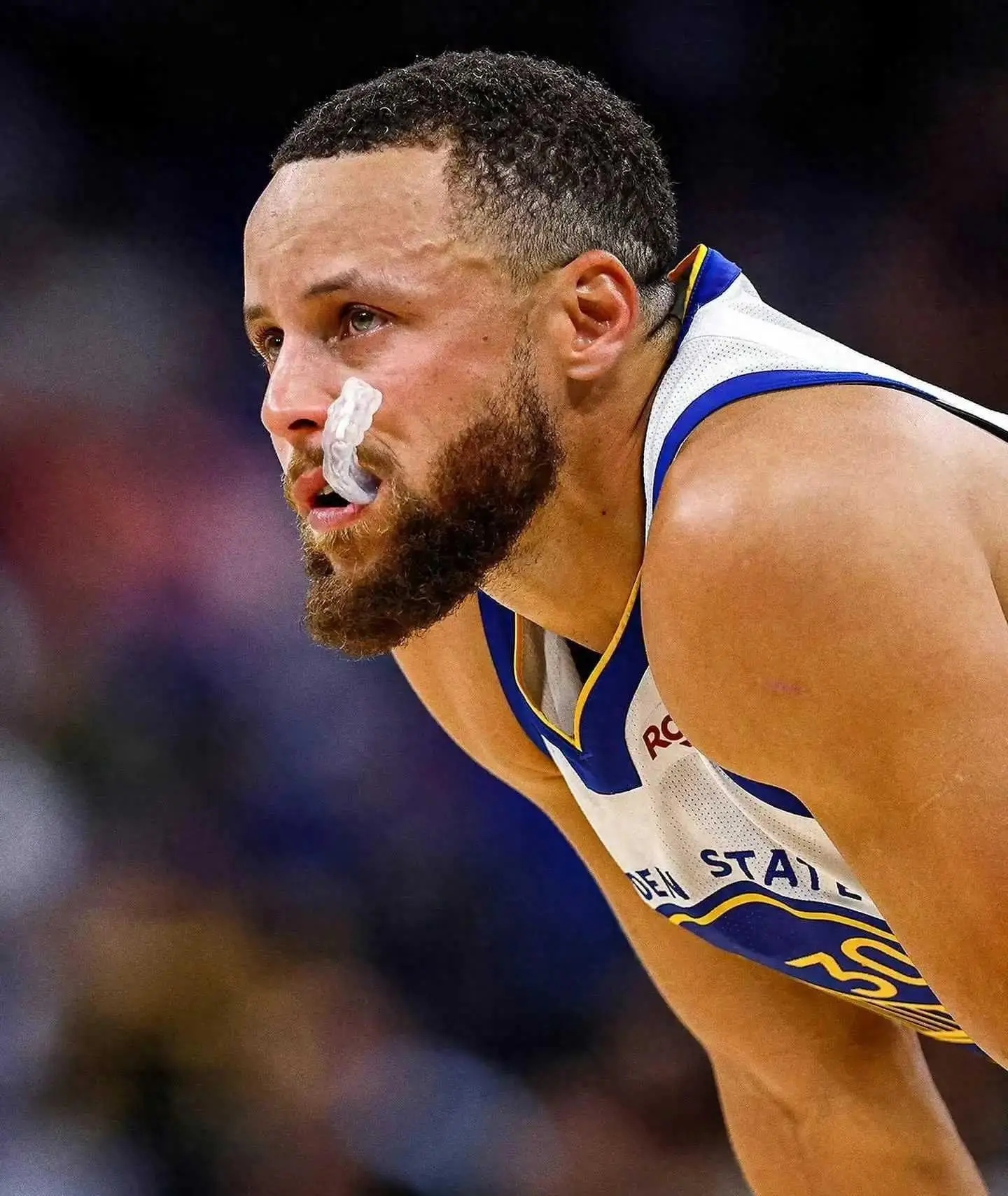 勇士惨败爵士,库里仅得15分无奈的简单介绍 勇士惨败爵士,库里仅得15分无奈的简单介绍